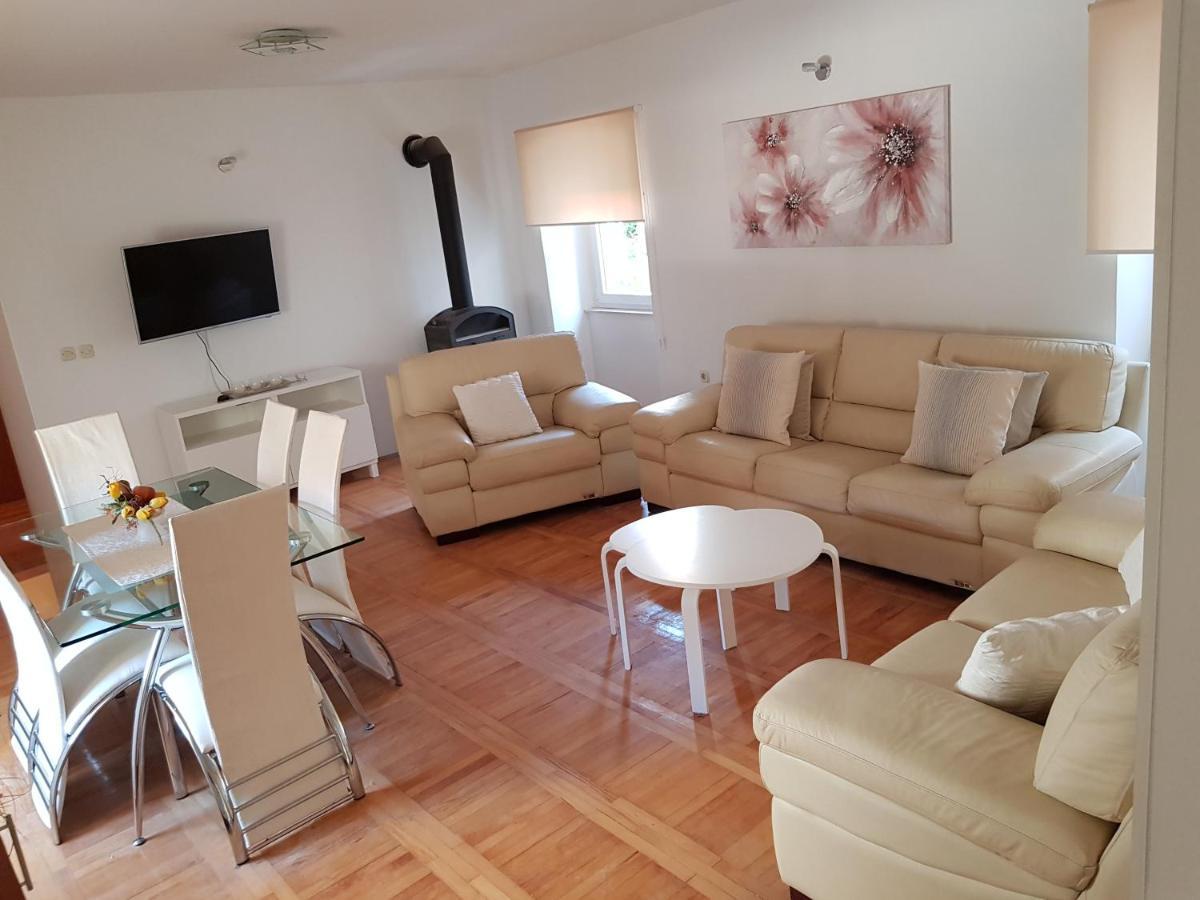 Apartments Ivana Rab Раб Экстерьер фото